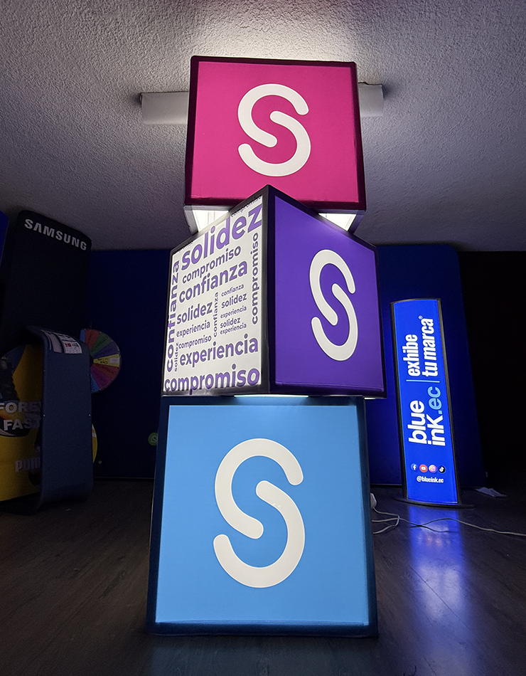 Cubos de Luz Publicitarios (13)
